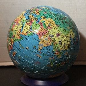 3D globe puzzle